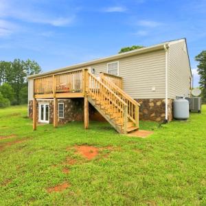 Photo #26 of 1904 Angel Place, Huddleston, VA 1.9 acres