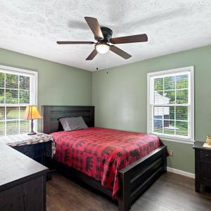 Photo #30 of 118 York Drive, Madison Heights, VA 0.9 acres