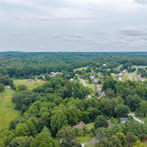 Photo #46 of 118 York Drive, Madison Heights, VA 0.9 acres