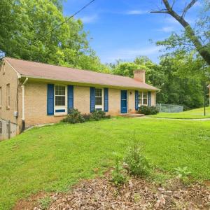 Photo #9 of 118 York Drive, Madison Heights, VA 0.9 acres