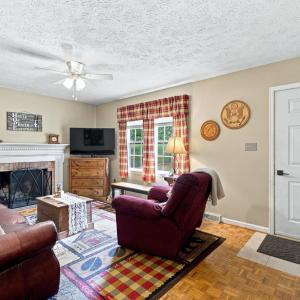 Photo #17 of 118 York Drive, Madison Heights, VA 0.9 acres