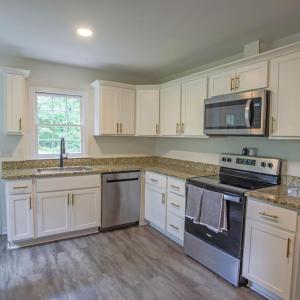 Photo #10 of 145 Winesap Drive, Madison Heights, VA 1.0 acres