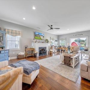 Photo #10 of 1271 Hupps Hill Lane, Forest, VA 0.2 acres