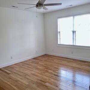 Oversized main bedroom