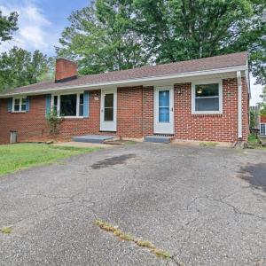 Photo #3 of 1214 Hill Dr, Bedford, VA 0.3 acres