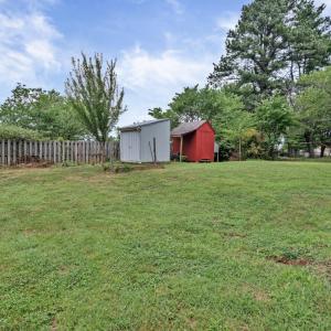 Photo #5 of 1214 Hill Dr, Bedford, VA 0.3 acres