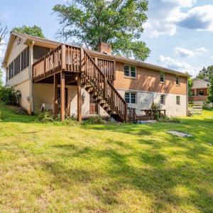 Photo #38 of 2305 Hawthorne Road, Lynchburg, VA 0.6 acres