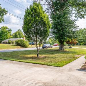 Photo #44 of 2305 Hawthorne Road, Lynchburg, VA 0.6 acres