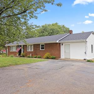 Photo #3 of 934 Burks Hill Road, Bedford, VA 0.8 acres