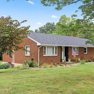 Photo #4 of 934 Burks Hill Road, Bedford, VA 0.8 acres