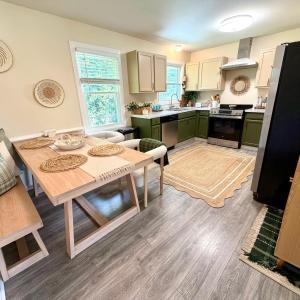 Photo #9 of 1211 Dandridge Drive, Lynchburg, VA 0.3 acres