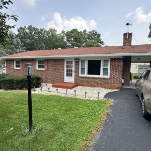 Photo #2 of 1008 Moreview Drive, Lynchburg, VA 0.5 acres