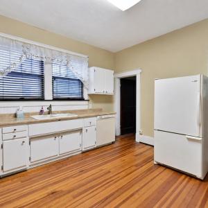 Photo #13 of 5040 Fort Ave, Lynchburg, VA 0.4 acres