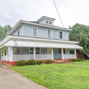 Photo #4 of 5040 Fort Ave, Lynchburg, VA 0.4 acres
