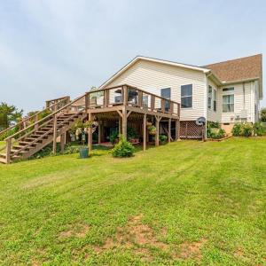 Photo #41 of 4501 Old Mine Road, Gretna, VA 1.0 acres
