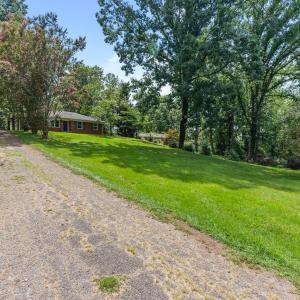 Photo #22 of 211 Grove Avenue, Madison Heights, VA 0.7 acres