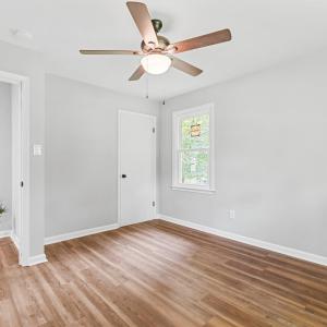 Photo #17 of 211 Grove Avenue, Madison Heights, VA 0.7 acres