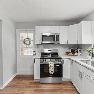 Photo #9 of 211 Grove Avenue, Madison Heights, VA 0.7 acres