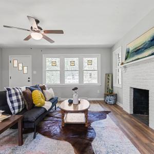 Photo #6 of 211 Grove Avenue, Madison Heights, VA 0.7 acres