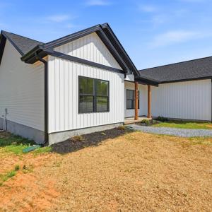 Photo #40 of 1805 Hickory Cove Ln, Moneta, VA 0.9 acres