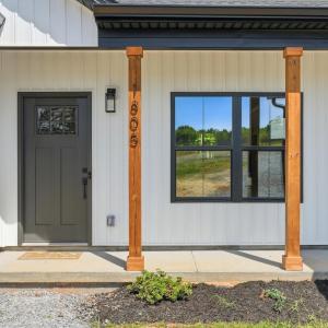 Photo #2 of 1805 Hickory Cove Ln, Moneta, VA 0.9 acres