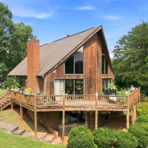 Photo #1 of 101 Cambridge Dr, Lynchburg, VA 0.6 acres