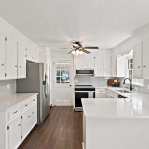 Photo #10 of 295 Westridge Circle, Lynchburg, VA 0.5 acres
