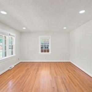 Photo #5 of 295 Westridge Circle, Lynchburg, VA 0.5 acres