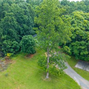 Photo #35 of 7032 Stage Road, Appomattox, VA 1.0 acres