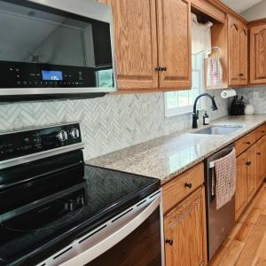 Photo #21 of 191 Erin Drive, Madison Heights, VA 0.8 acres