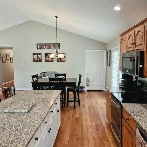 Photo #18 of 191 Erin Drive, Madison Heights, VA 0.8 acres