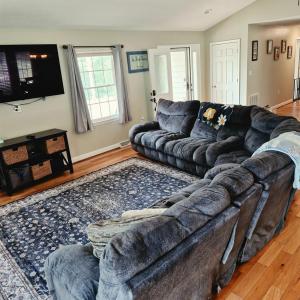 Photo #11 of 191 Erin Drive, Madison Heights, VA 0.8 acres