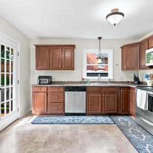 Photo #9 of 1107 Ashley Drive, Lynchburg, VA 0.3 acres