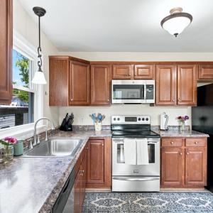 Photo #10 of 1107 Ashley Drive, Lynchburg, VA 0.3 acres