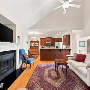 Photo #8 of 1012 Ivy Creek Drive, Forest, VA 0.6 acres