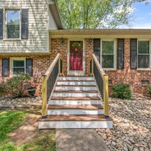 Photo #2 of 135 Cheyenne Drive, Lynchburg, VA 0.5 acres