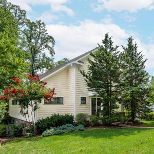 Photo #8 of 1734 Timberlake Drive, Lynchburg, VA 0.4 acres