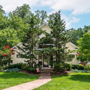 Photo #7 of 1734 Timberlake Drive, Lynchburg, VA 0.4 acres