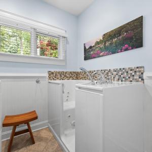 Photo #37 of 1734 Timberlake Drive, Lynchburg, VA 0.4 acres