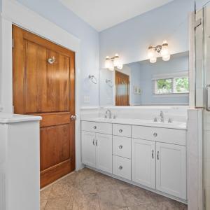 Photo #35 of 1734 Timberlake Drive, Lynchburg, VA 0.4 acres