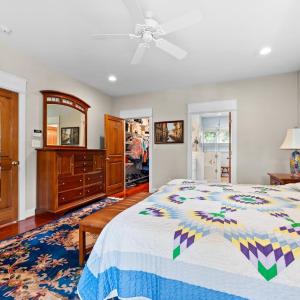 Photo #33 of 1734 Timberlake Drive, Lynchburg, VA 0.4 acres