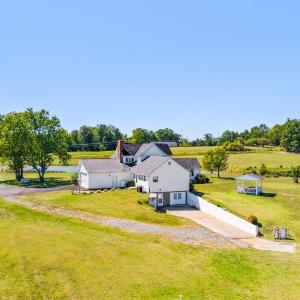 Photo #13 of 1864 Glenwood Dr, Bedford, VA 69.1 acres