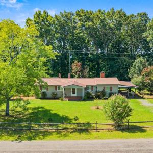 Photo #1 of 4196 Covered Bridge Rd, Gladys, VA 2.4 acres