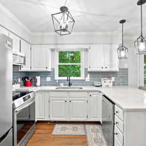 Photo #3 of 1300 Boonsboro Place, Lynchburg, VA 0.4 acres