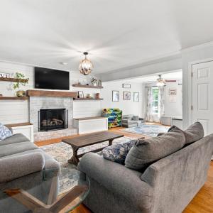 Photo #6 of 1300 Boonsboro Place, Lynchburg, VA 0.4 acres