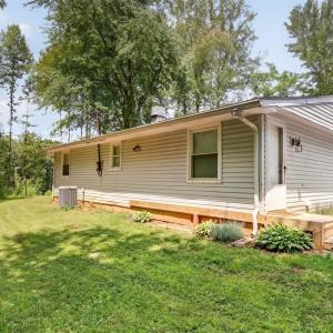 Photo #33 of 1150 Oriole Court, Bedford, VA 0.3 acres