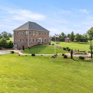 Photo #5 of 1148 Terrace View Road, Goode, VA 8.4 acres