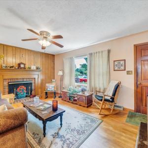 Photo #6 of 119 Mayfield Drive, Lynchburg, VA 0.5 acres
