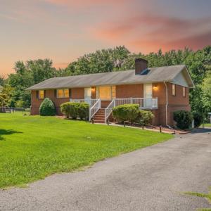 Photo #60 of 128 Lynview Drive, Lynchburg, VA 0.5 acres