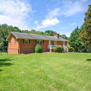 Photo #51 of 128 Lynview Drive, Lynchburg, VA 0.5 acres